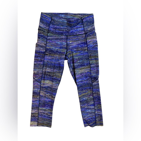 lululemon | size 6 Fast and Free Crop II 19" *Nulux
Interconnect Blue Multi - Picture 8 of 11